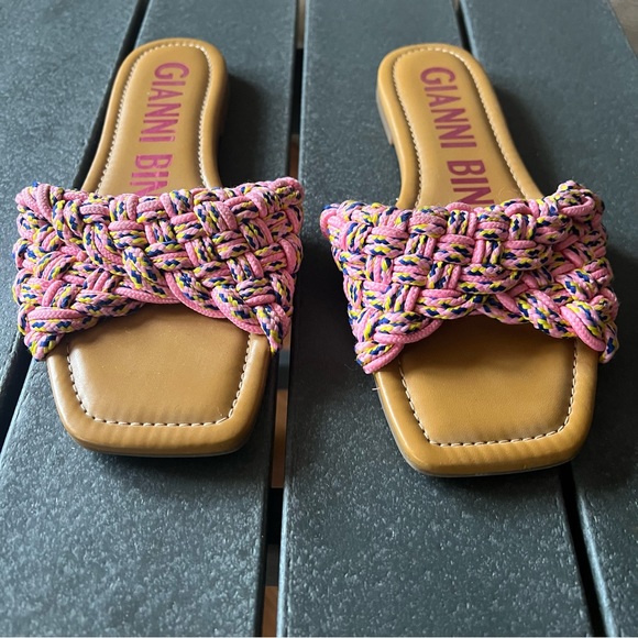 Gianni Bini Woven Bradyn Sandal - Picture 3 of 7